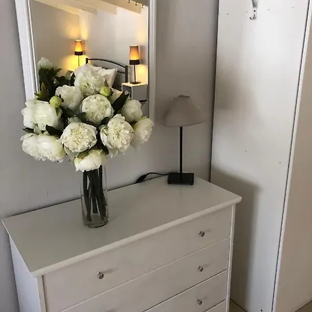 Sofita Studio Apartment