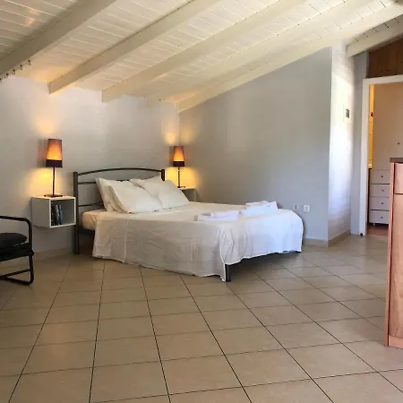 Sofita Studio Apartment Gaios